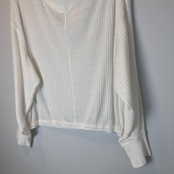 We The Free People Size-L Beige South Side V-Neck Waffle Knit Thermal Top - Picture 9 of 14